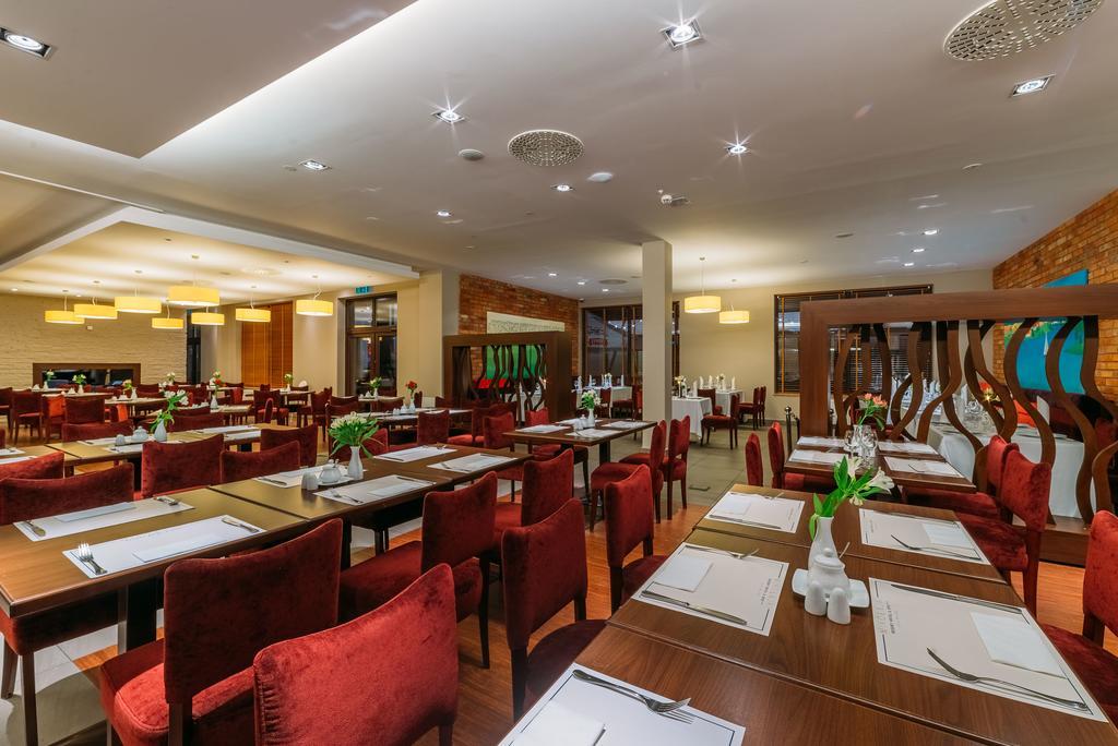 Mikolajki Resort Hotel & Spa Jora Wielka Luaran gambar