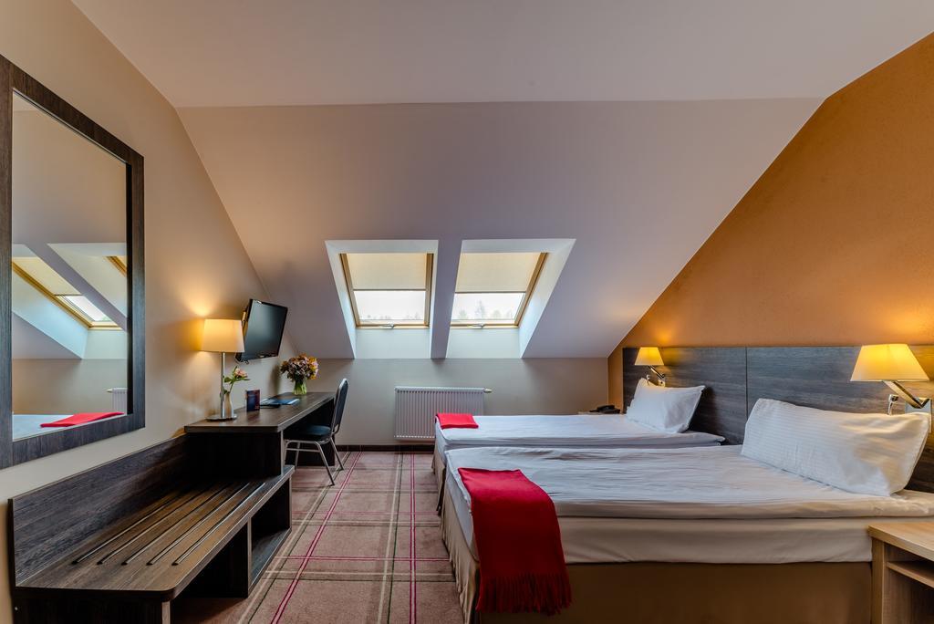 Mikolajki Resort Hotel & Spa Jora Wielka Luaran gambar