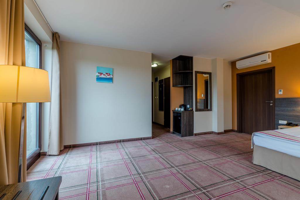 Mikolajki Resort Hotel & Spa Jora Wielka Luaran gambar